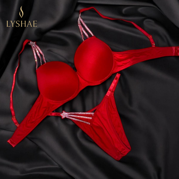 Lyshae Angel Kırmızı Sütyen String Takımı, Kırmızı Angel İç Giyim Seti, Lyshae Premium Kırmızı Lingerie, Kırmızı Sütyen ve String Set, Lyshae Angel Kırmızı Bralet Set, Angel Kırmızı İç Giyim Takımı, Lyshae Angel Lingerie Set