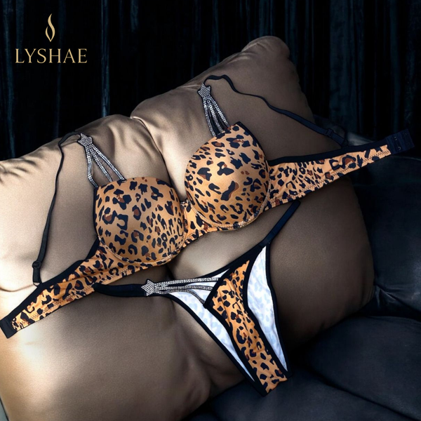 Lyshae Angel Leopar Sütyen String Takımı, Leopar Angel İç Giyim Seti, Lyshae Premium Leopar Lingerie, Leopar Sütyen ve String Set, Gelin İçin Leopar İç Çamaşırı, Lyshae Angel Leopar Bralet Set, Angel Leopar İç Giyim Takımı, Lyshae Angel Lingerie Set